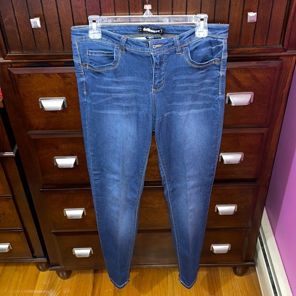 Dollhouse Denim - Super Stretch Skinny Jeans 🔥
